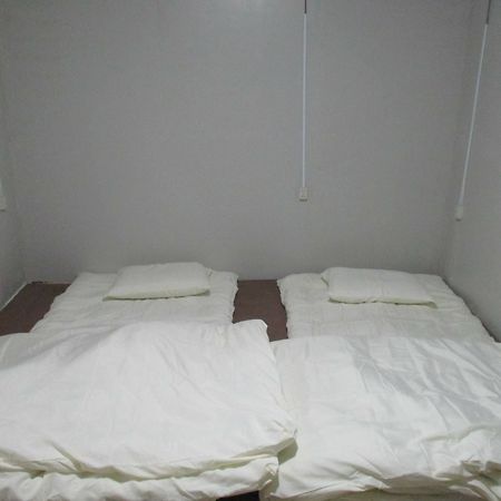Guest House Dome โอซาก้า ภายนอก รูปภาพ